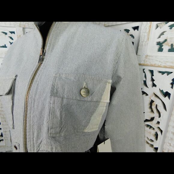 Jean Atelier Alix Crop jacket NWT Size 6 - Picture 8 of 8